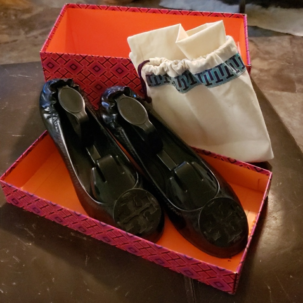 Tory Burch flats